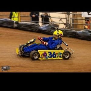 Meet your Posher, Kimberlee